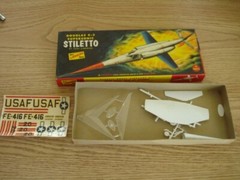 LINDBERG DOUGLAS X-3 SUPERSONIC STILETTO PLASTIC MODEL