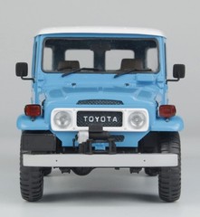 PLATZ 1 24 Toyota Land Cruiser BJ-44 Soft Top Hard Top Model kit Car PIT004