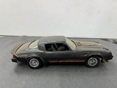 C6 MPC Chevy Camaro Z-28 built Vintage Car model 1/25 McM.