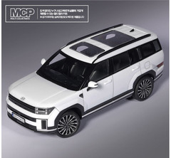1/24 SANTA FE MX5 Hyundai Motors SUV Car MCP Model Kit #15624 Academy New