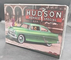 Moebius Models 1954 Hudson Hornet Special 1:25 Plastic Model Kit 1214 NEW SEALED