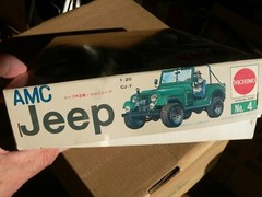 NICHIMO AMC JEEP CJ7 4X4 MOTORIZED MODEL KIT COMPLETE IN ORIGINAL BOX