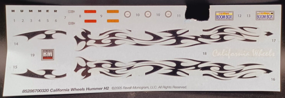 Revell | No. 85-2867 | 1:25 Hummer H2 California Wheels Decals