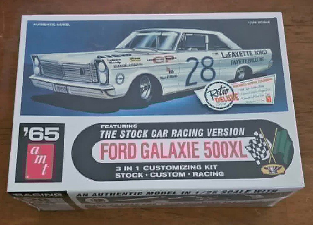 AMT 1965 Ford Galaxie 500XL Stock Car 3in1 723/12 Model Kit Sealed BNIB