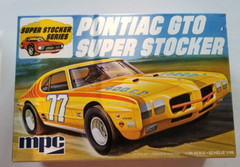 MPC 939 1/25 Pontiac GTO Super Stocker Plastic Model Kit