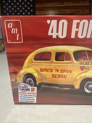 AMT ’40 FORD SEDAN GASSER 1/25 SCALE MODEL KIT build: stock, street rod or drag
