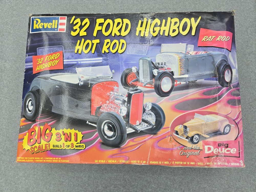 1932 Revell Ford Hot Rod Model Kit 1/8 Highboy Flathead 3 In 1 “Big Deuce”