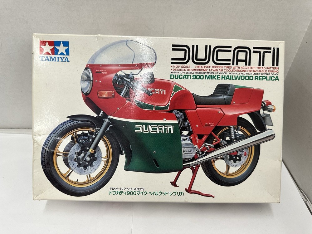 Tamiya 1/12 scale model kit of the legendary Ducati 900 Mike Hailwood Replica