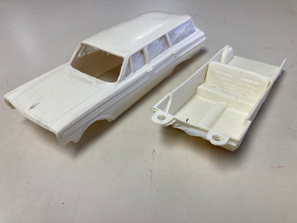 Vics Resins 64 Comet Station Wagon resin body