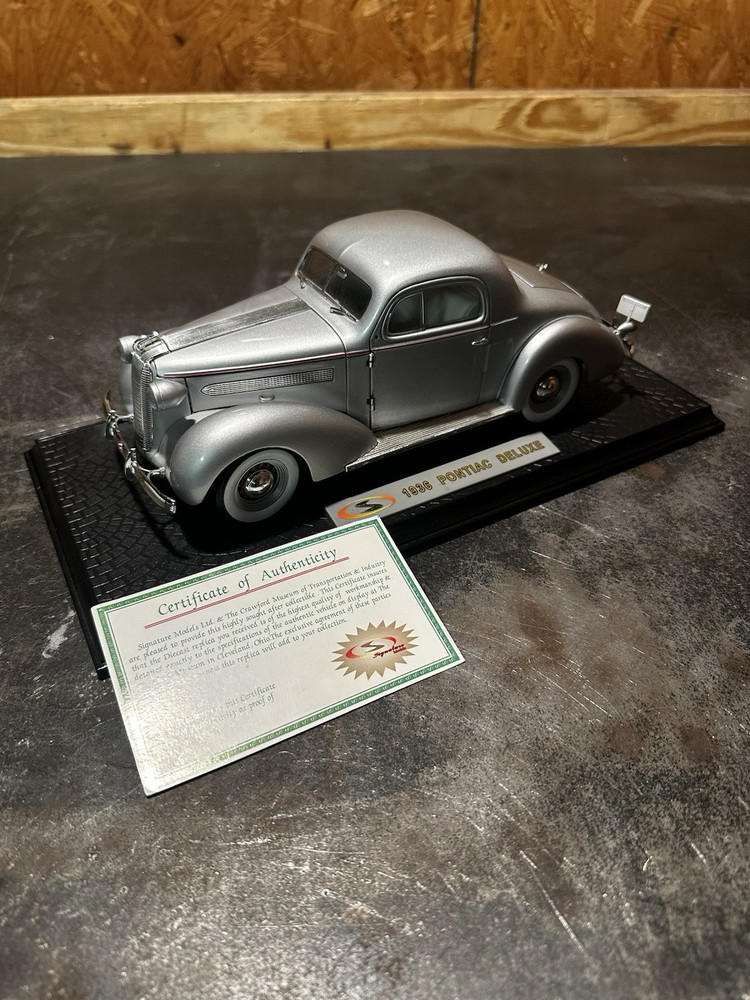 1936 Pontiac Deluxe Model