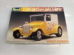 Revell 1/25 ’26 Sedan Delivery Street Demons #7391 Open Box & Parts