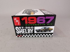 1967 Shelby GT-350 AMT Model Car Kit – 1/25 Scale
