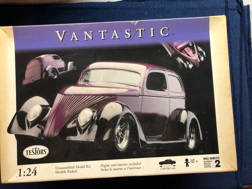 Testors Vantastic Custom Show Car KIT #5309 Opened but complete