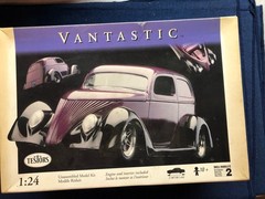 Testors Vantastic Custom Show Car KIT #5309 Opened but complete