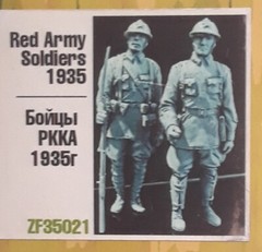 135 Red Army Soldiers, 1935 (2 Figures) Zebrano ZF35021 RESIN Model Kit