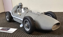 Ferrari Dino 246 F1 World Champion 1957 Model Kit Scale 1/12 or 1/8