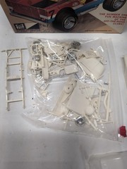 MPC Universal Dune Buggy 1960s Vintage Plastic Model Kit 405-200