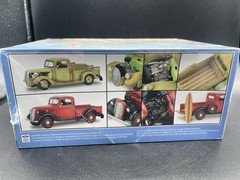 1937 Ford Pickup 2n1 Surfboard Plastic Model Kit Revell 85-4516 Factory Sealed