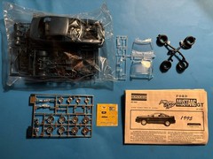 1995 FORD MUSTANG GT COUPE MODEL KIT MONOGRAM 1/25 SCALE NEW IN OPEN BOX LOOK!!!
