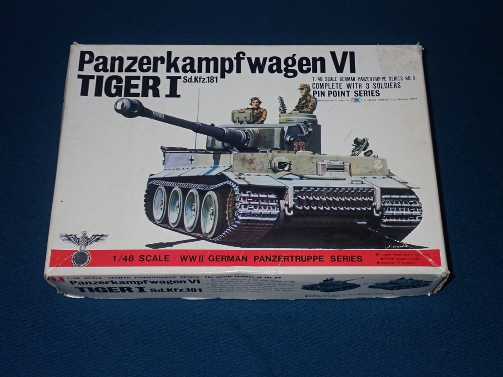 Vintage Bandai Panzerkampfwagen VI Tiger I Model Kit, New, 1:48
