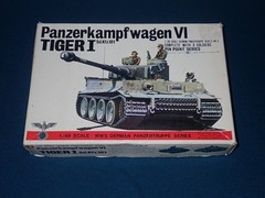 Vintage Bandai Panzerkampfwagen VI Tiger I Model Kit, New, 1:48