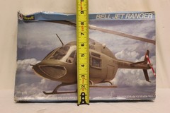 Revell Bell Jet Ranger 1:32 Scale Vintage 1985 Collectible In Damaged Box G4