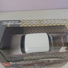 AMT Pro Shop 1957 Chevy Bel Air Hard Top 1/25 Model Pearl Metallic 31978 NEW