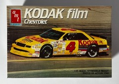 AMT/ERTL #6727 1/25 Scale Ernie Irvan Kodak Film #4 Chevy Lumina 1990 – SEALED
