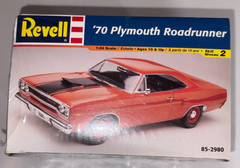 Revell 70 Plymouth Roadrunner 1:24 Scale Plastic Model Kit Skill Level 2 NEW