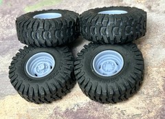 1/24 Scale: 15-Inch “5-Spoke Steel” Wheels W/ Huge 35-inch Mud Tires. Resin