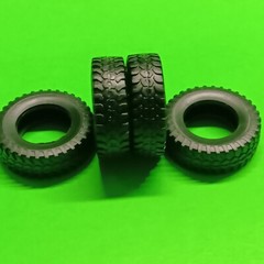 Off Road Tires Rims 1971 Ford F-250 Custom 4×4 Pickup Truck Lifted Moebius 1/25