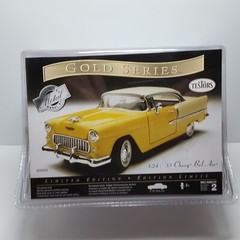 Limited Edition Testors Gold Series 1/24 Red & White 55 Chevy Bel Air Model Kit