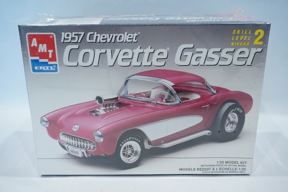 AMT 1957 Chevrolet Corvette Gasser 1/25 Model Kit #6355 1990 ERTL NEW SEALED!