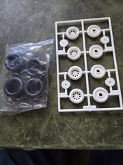 AMT ERTL #24 Dupont Monte Carlo 1:25 #38069A Parts Wheels & Tires STK A26