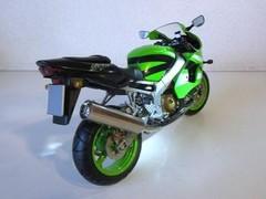 MiniChamps Kawasaki Ninja ZX9R 1/12 Motorcycle from Japan