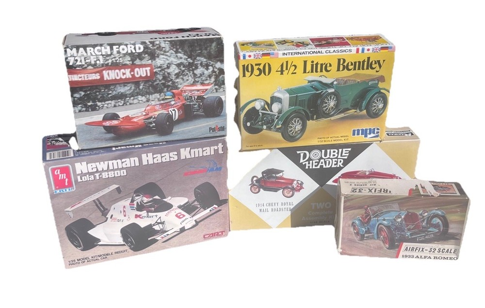 5 MODEL CAR KITS Lot Alfa Romeo Double Header Mpc Ford Bentley