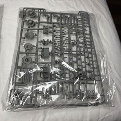 TAKOM Tiger I 1/35 Mid-Production Zimmerit and Limited Otto Carius Figure NEW