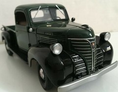 Plymouth Ram Pickup Truck Car Classic Built Metal1 24Model18Promo