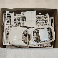 AMT Ertl 1:25 Dodge Viper GTS Coupe Plastic Model Kit Unassembled 8055