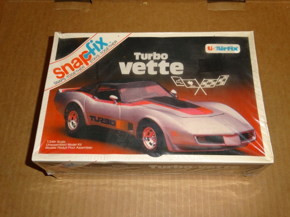 VINTAGE SNAP FIX MODEL KIT CHEVROLET CORVETTE TURBO VETTE NEW SEALED 1980 TX USA