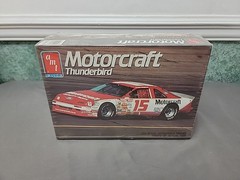 AMT Morgan Shepherd Motorcraft Thunderbird 1/25 Vintage NASCAR VTG 1993 SEALED