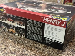 REVELL 1951 HENRY J SAINTS NEW INSIDE KIT! CIRCA 1995!! VMCP!