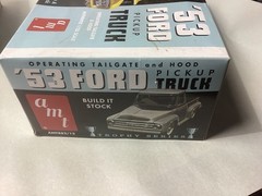 AMT Round2Model AMT#882/12 ‘53 Ford Pick-up model kit sealed contents 1:25