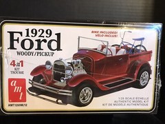AMT 1269M/12 1929 FORD WOODY/PICKUP 4 in 1 MODEL KIT-NIB-1/25 SCALE