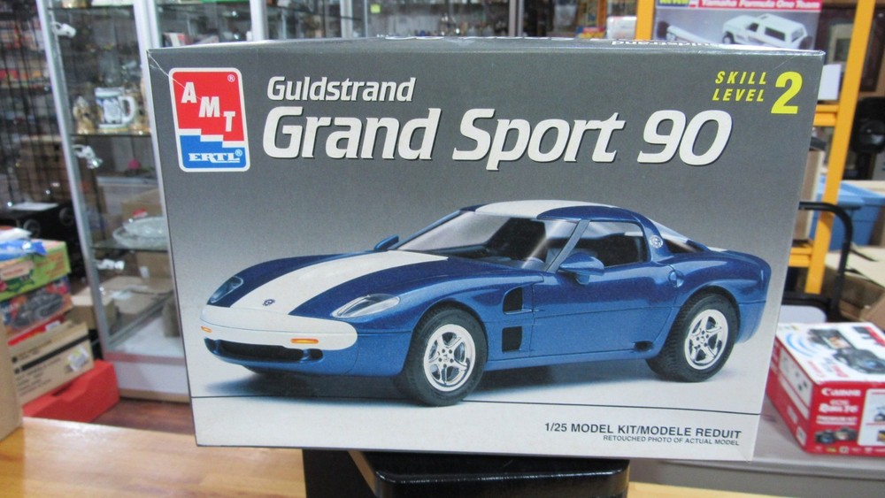 AMT Guldstrand Grand Sport Corvette 90 MODEL NCIB Rubber tires ! 6461 FREE SHIP