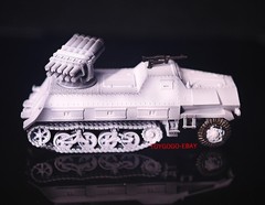 1/144 WWII German 42-Type Rocket Truck Winter Camouflage