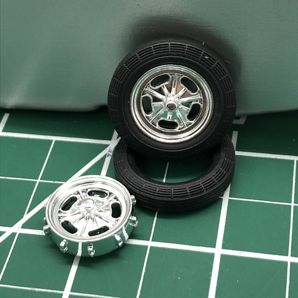 Funny Car Gasser Drag Race Halibrand WHEELS W TIRES 1:25MM SeRch LBR Model Parts