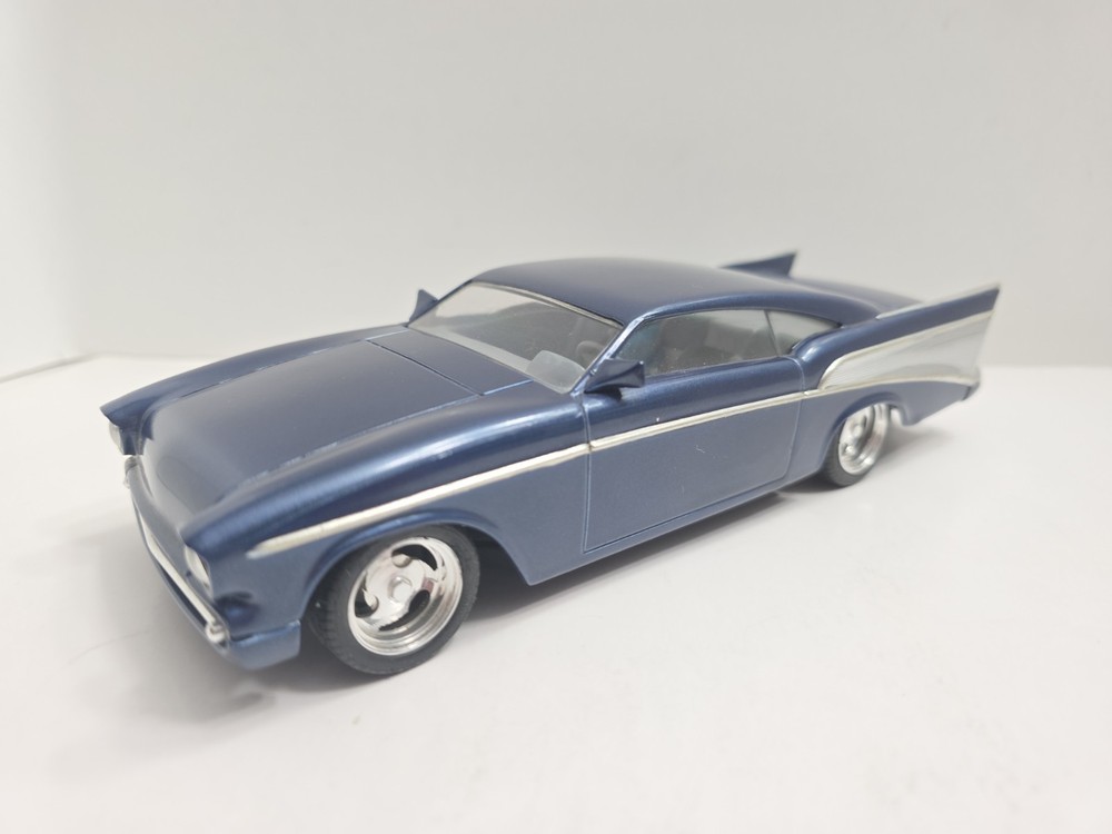 Testors Full Detail Chezoom By Boyd Plastic Model 57 Chevy *BUILT UP*