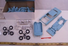 JO-HAN 1970 SUPERBIRD BY PLYMOUTH STOCK OR RACE CAR MODEL KIT BOXED 1:25 GC-1470