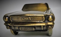 Mustang Ford Vintage Classic Sports Race Promo Car Carousel Bronze Paint 1:24